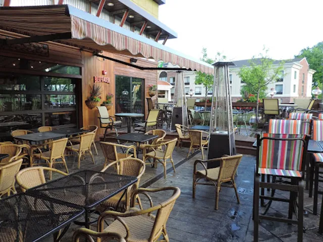 Peddlers Bar and Bistro