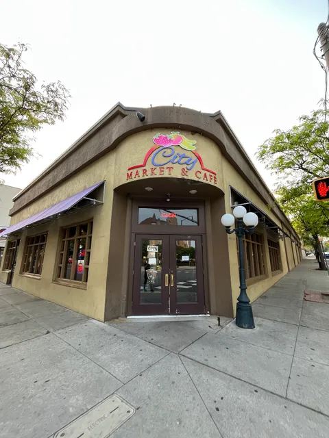 City Market and Cafe