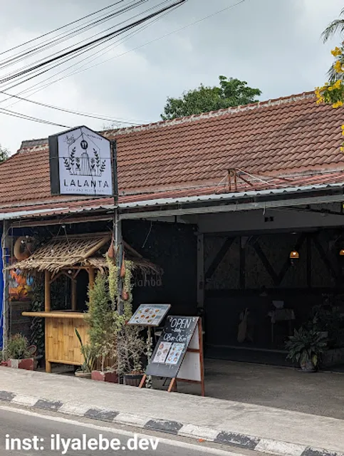 Lalanta Cafe & Restaurant