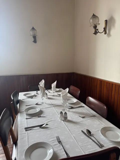 Castelli's Restaurant | piasa | ካስትል ሬስቶራንት | ፒያሳ