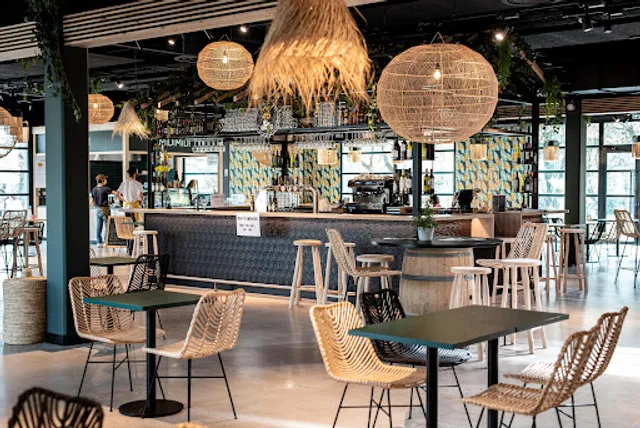 Carquefood / / Halle À Manger / / Restaurant Carquefou