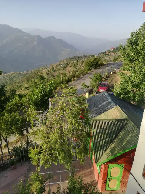 OYO 29251 The Roam Way