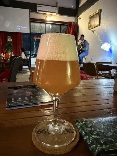 99 Degree bar and bistro