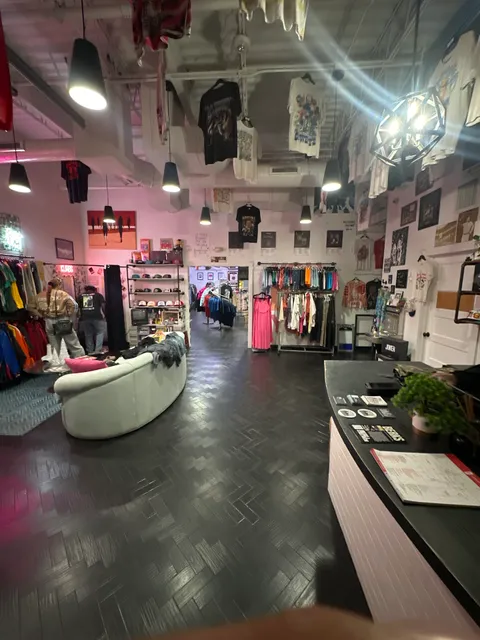 Berks Vintage & Streetwear