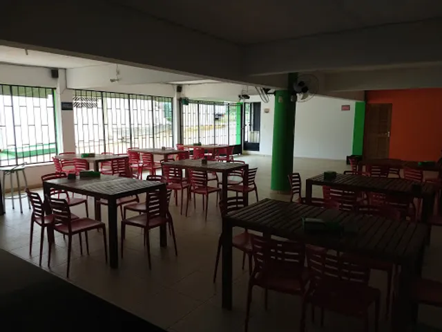 Piretu's Lachonete E Pizzaria