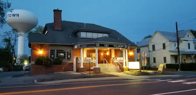 1861 Southern Kitchen Bourbon Bar