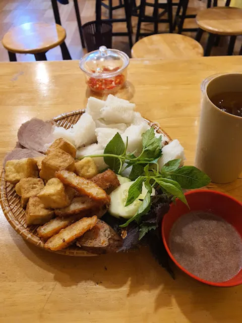 Hoa béo - Bún đậu phố cổ