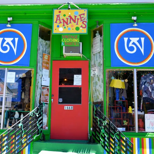 Annie's Vintage Clothing and Rarities