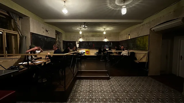 Bad Flash Bar Karlín