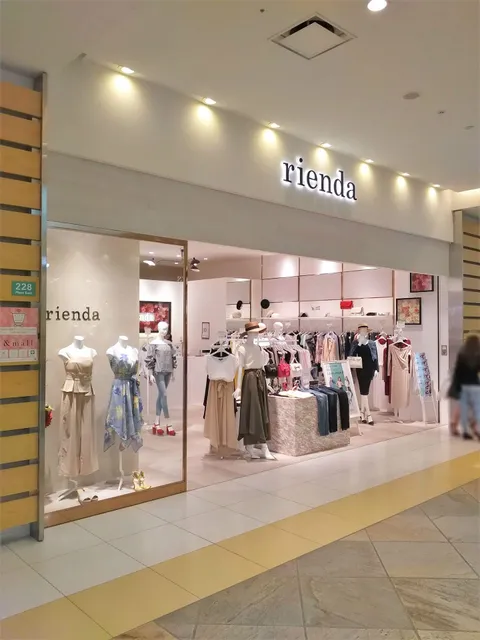 rienda Lazona Kawasaki Plaza