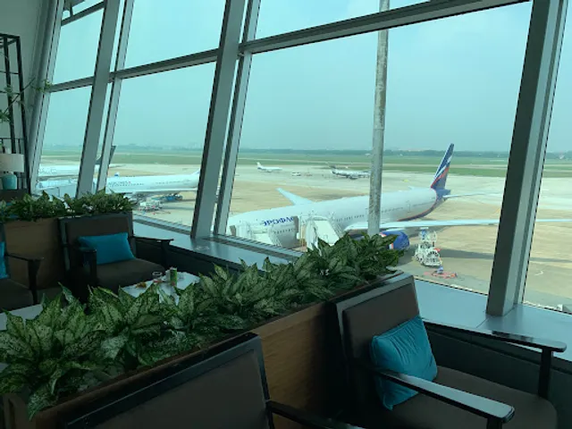 Saigon Cafe Bar Kitchen