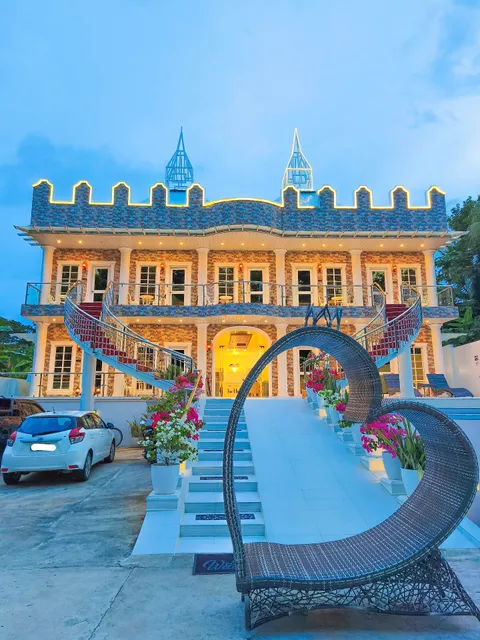 Siquijor Island Castle Resort