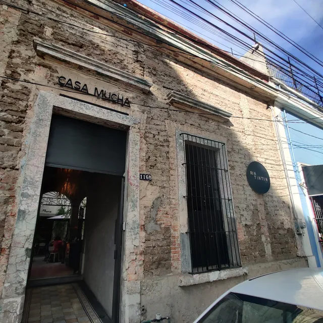 Casa Mucha