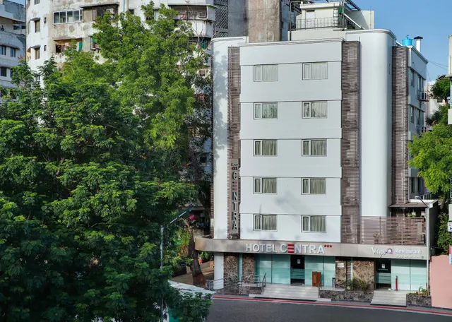 Centra Hotel