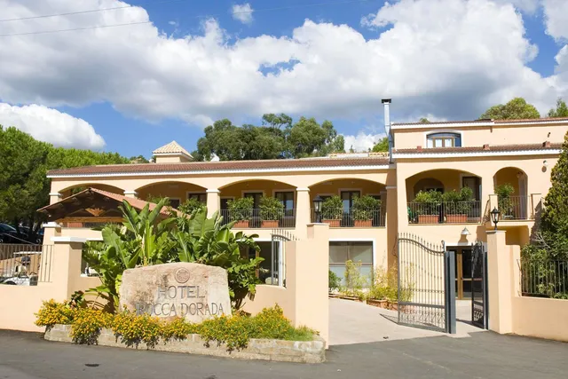 Hotel Rocca Dorada