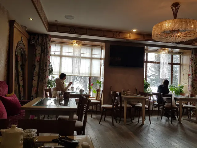 Coffee-club Wine Restaurant, Café