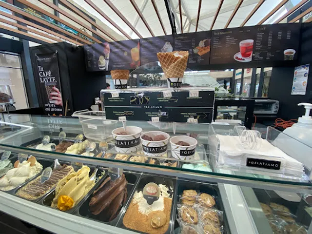 Gelatiamo cafe and bistro