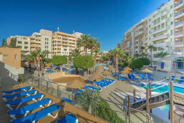 Fenix ​​Beach Apartments