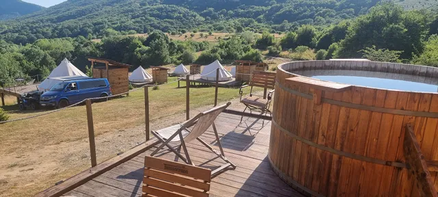 The Hunter's Glamping