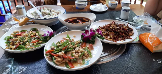 Yuanlin Wild Jun Hot Pot