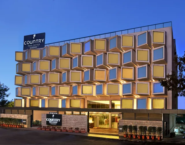 Country Inn & Suites by Radisson, Bengaluru Hebbal Road