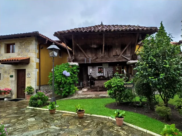 Rural Apartments La Arquera