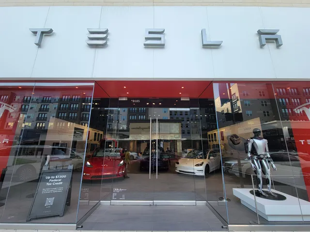 Tesla Plano Legacy West