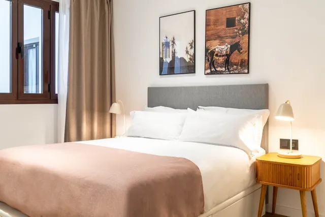 Limehome Malaga Calle Victoria