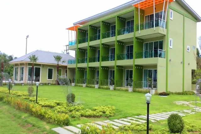 กรีนซีวิว รีสอร์ท บางสะพาน