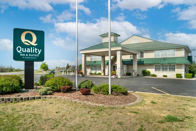 Quality Inn & Suites