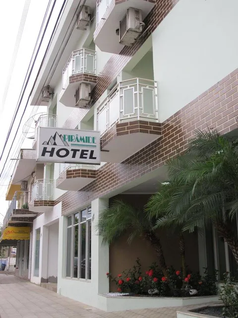 Pirâmide Hotel