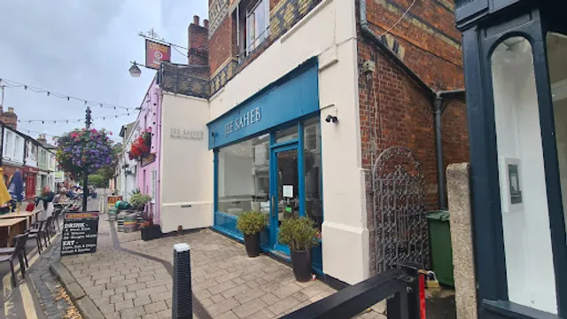 Jee Saheb Restaurant