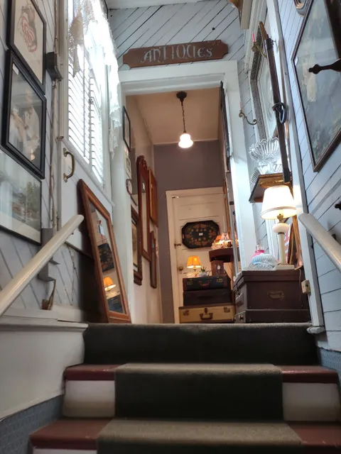 Roaches In the Attic Antiques