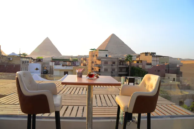 Maktub Hotel & Restaurant