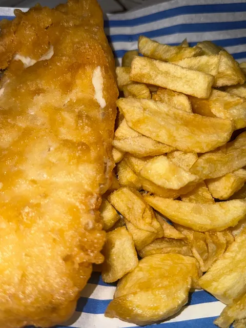 Deens Fish & Kebabs Neath Hill