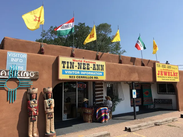 Tin-Nee-Ann Trading Co