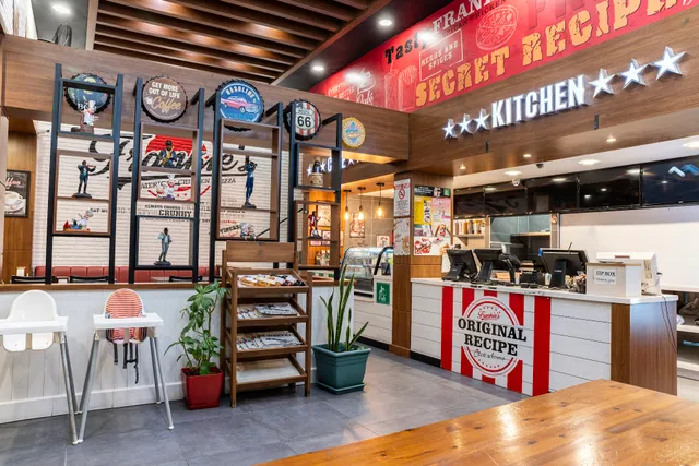 Frankies American Chicken & Pizza