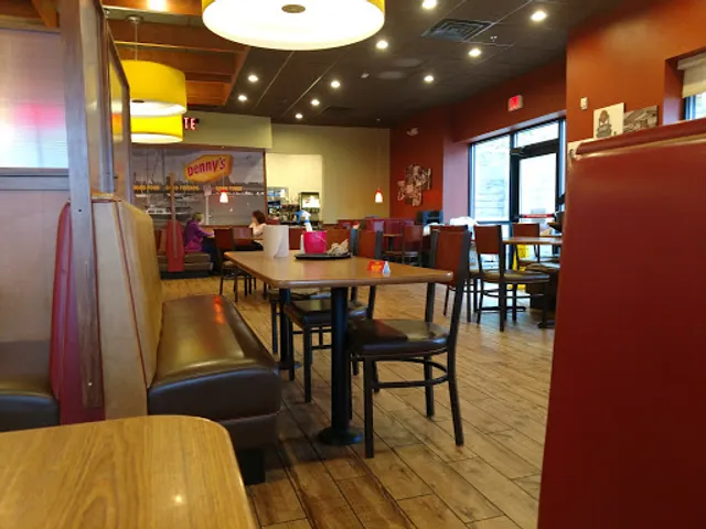 Denny's