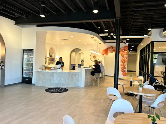 the DAILY DOSE Juice Bar