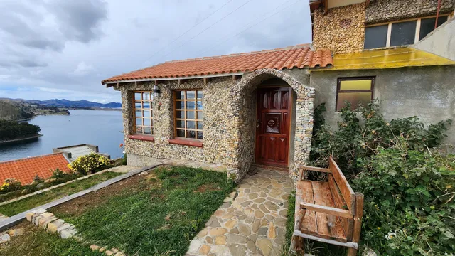 Inti Illimani Lodge - Isla del Sol Bolivia