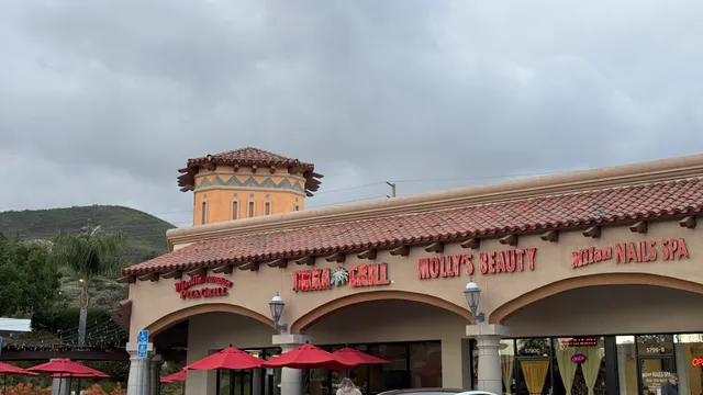 Westlake Village Market Place