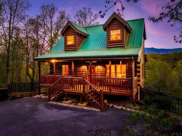 SmokyStaycation - Together Again Cabin