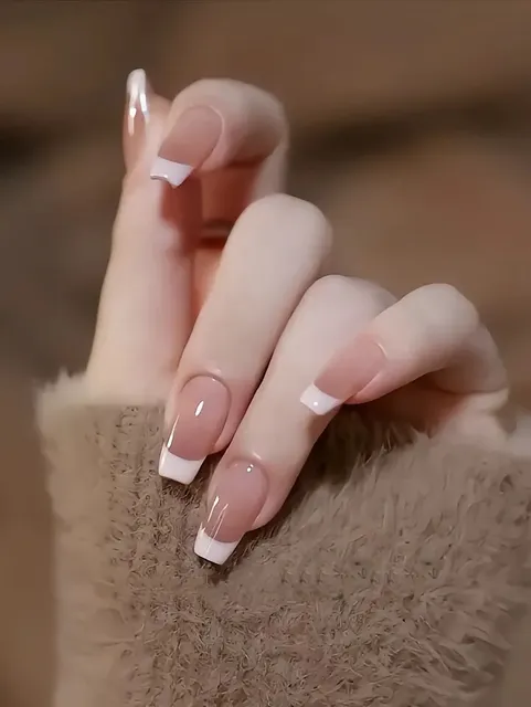 New Palette Nails Studio