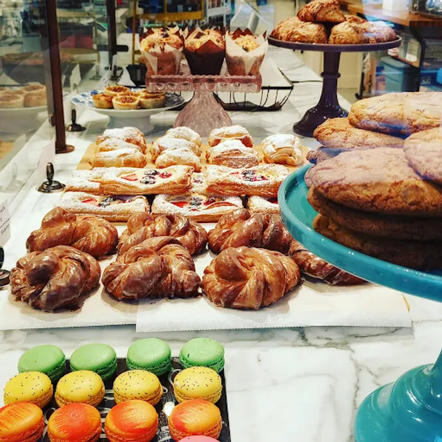 The HoneyBirch Bakehouse