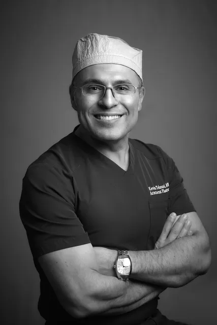 Aristocrat Plastic Surgery: Dr. Kevin Tehrani