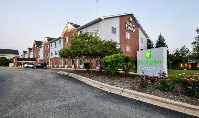 Holiday Inn Express Chicago NW-Vernon Hills
