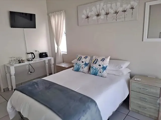 27 On Milton Guest House