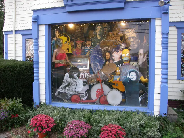 Instant Karma Records