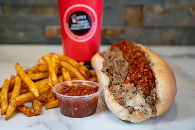 Lefty's Cheesesteaks, Burgers, & Wings - Detroit