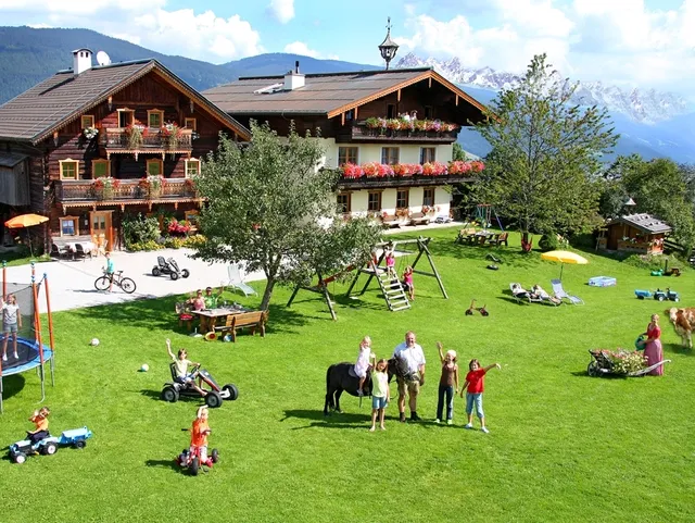 Familienparadies Ederbauer